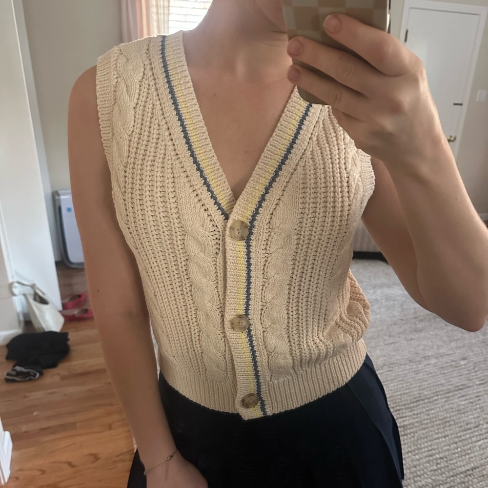 Vintage 100% cotton American Eagle knitted vest
